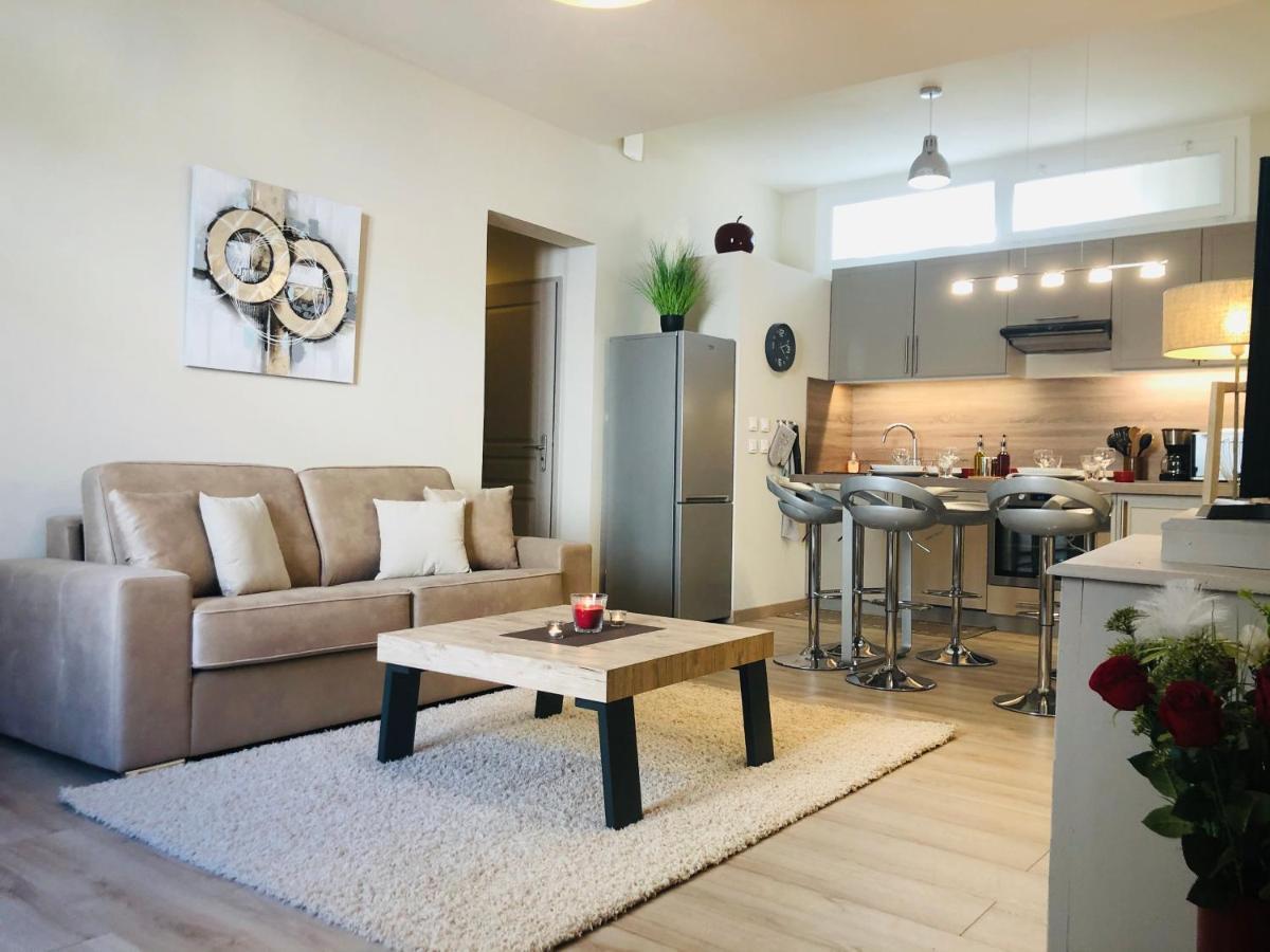 Les Volets Rouges Apartment Cavaillon Luaran gambar