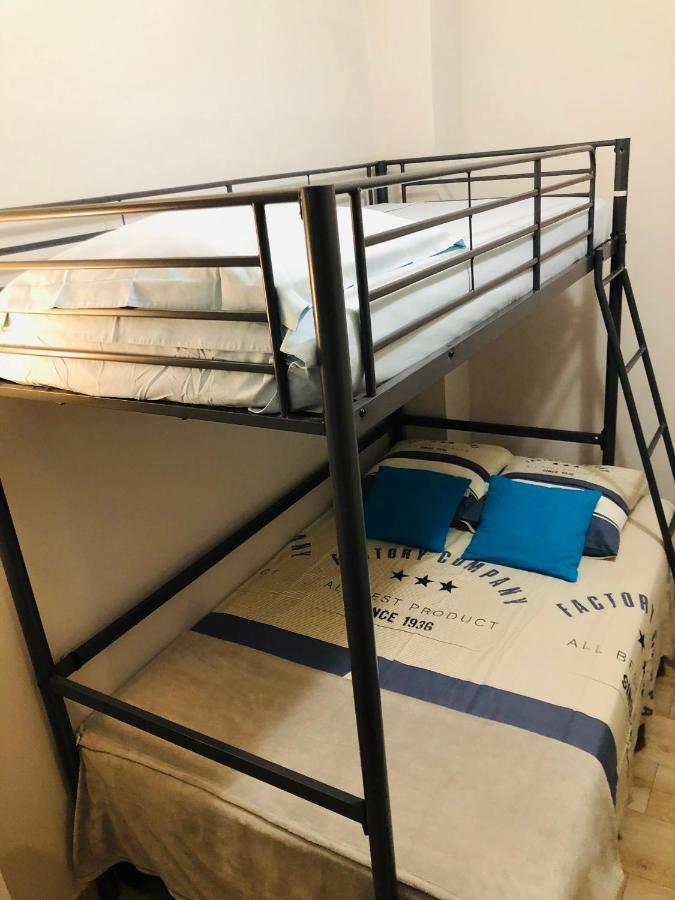 Les Volets Rouges Apartment Cavaillon Luaran gambar